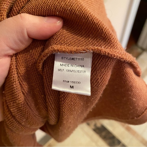 Heyson Button Up - Picture 4 of 6